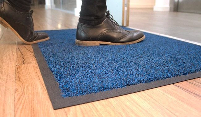 rug protecting vinyl floor