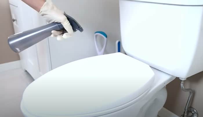 5 Ways To Remove Yellow Stains From Toilet